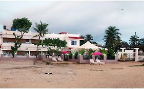 Alleppey Holiday Beach Resort 2*